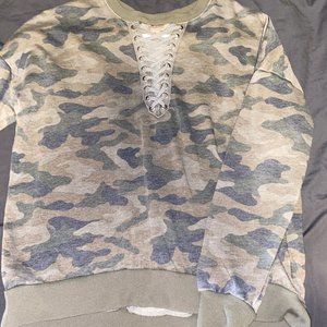 long sleeve cameo shirt